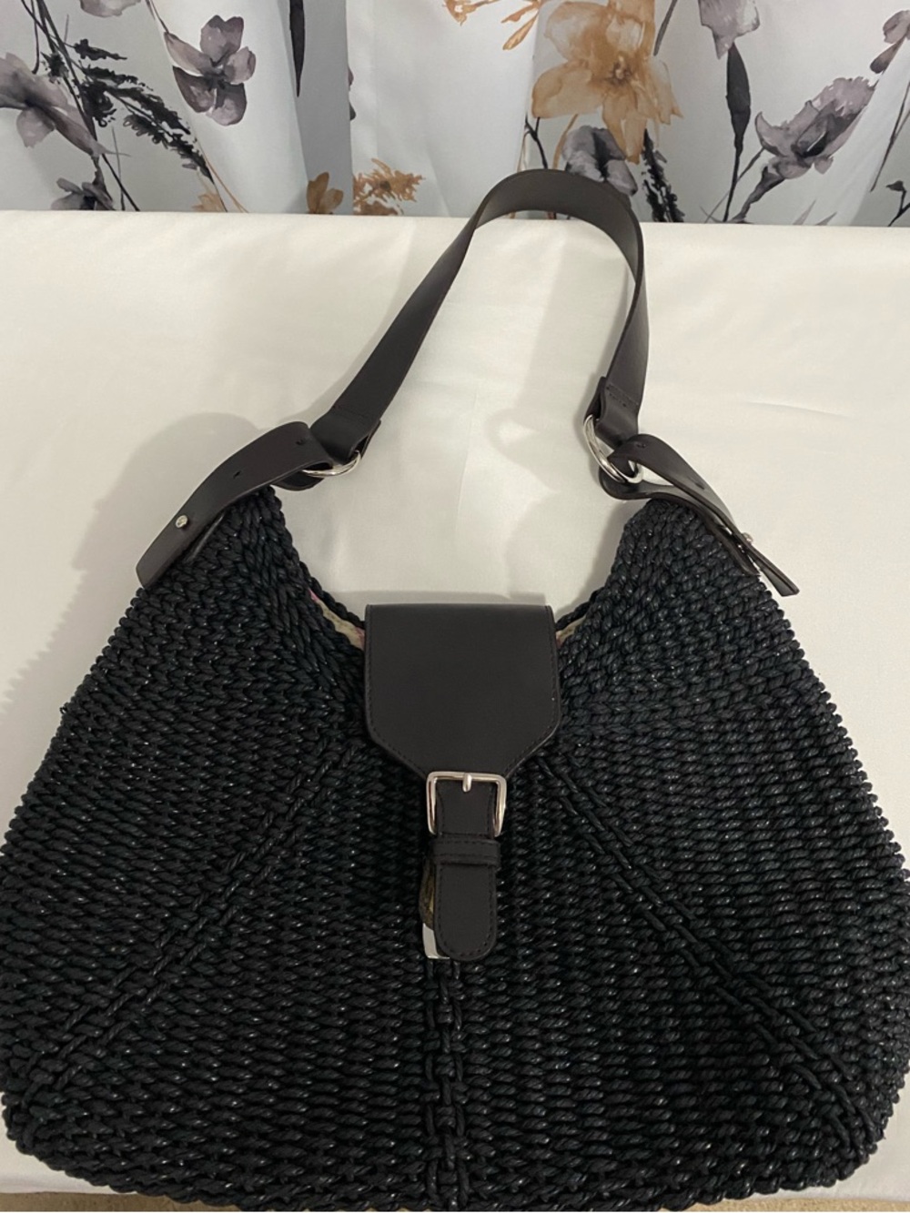 Liz Claiborne Small Black Shoulder Purse Used